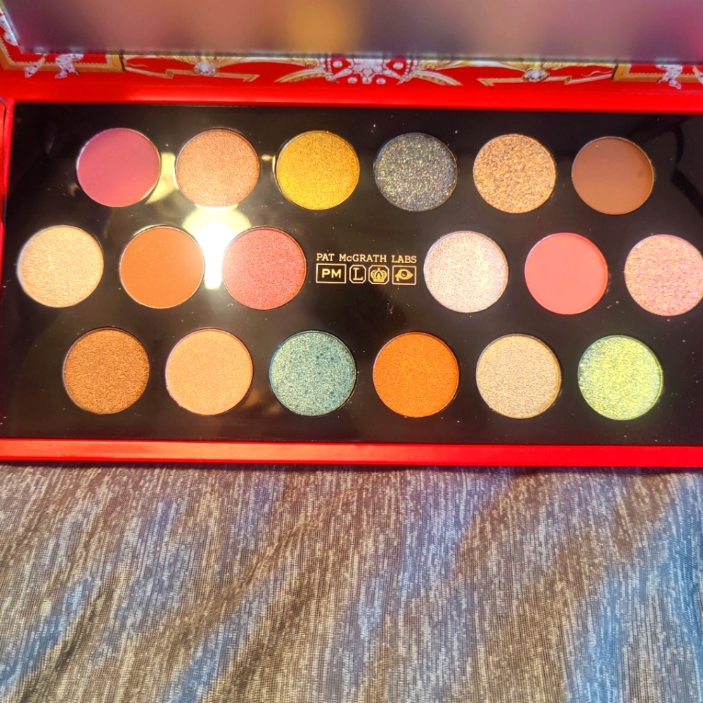 Pat McGrath Celestial Odyssey mega palette